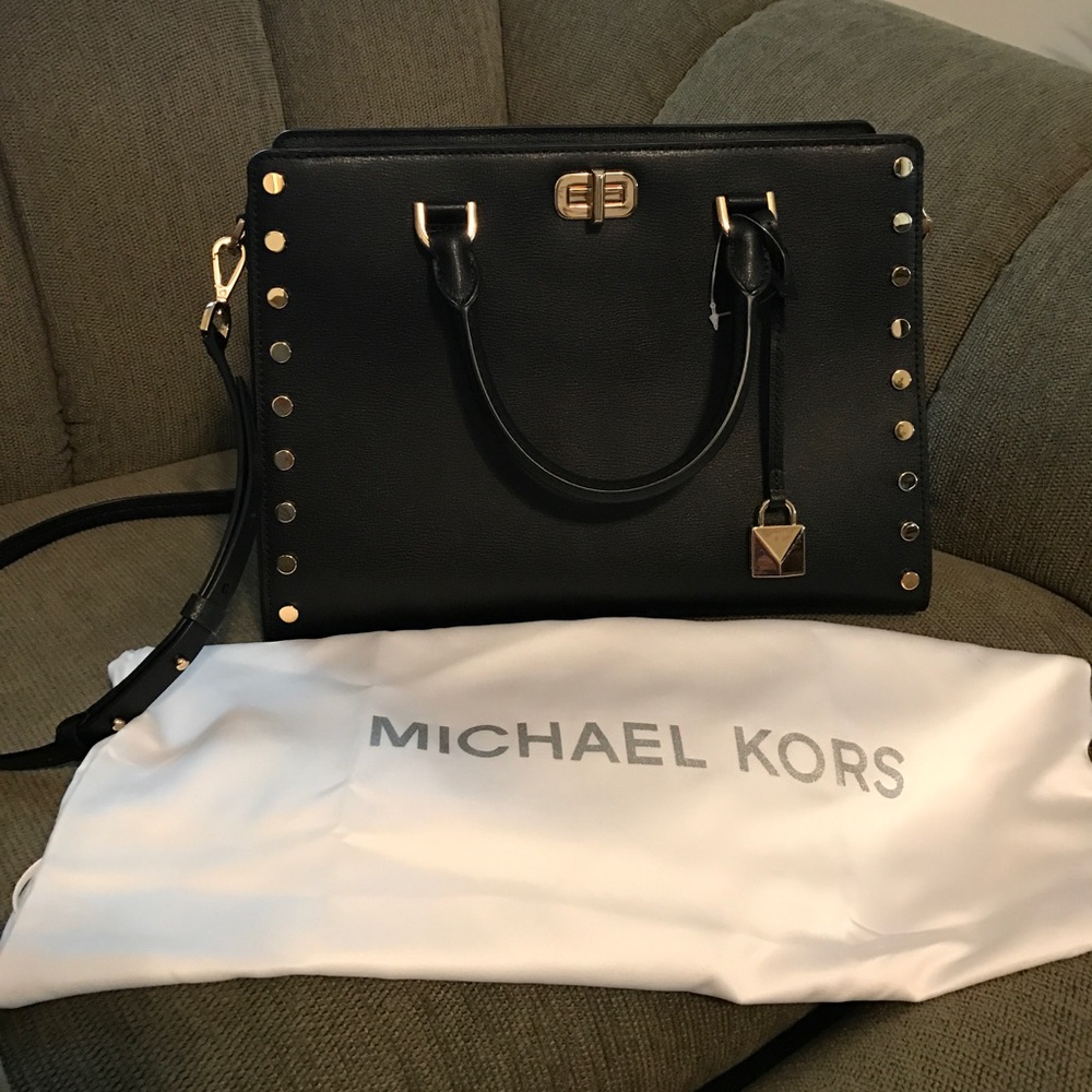 Michael Kors Sylvie large handbag black